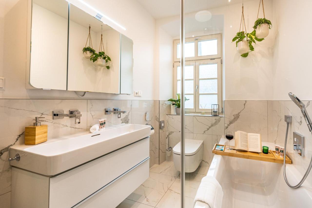 Vivid Luxury Apartment Ludwigsburg - Bluehendes Barock-Forum-Schloss-Modern Eksteriør billede